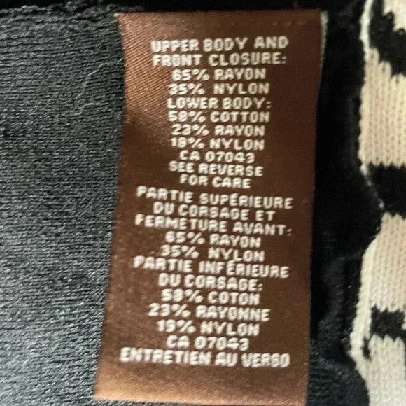 ❤️2/$50❤️Adrienne Vittadini Abstract Knitted Open Cardigan- US XL - Picture 4 of 6